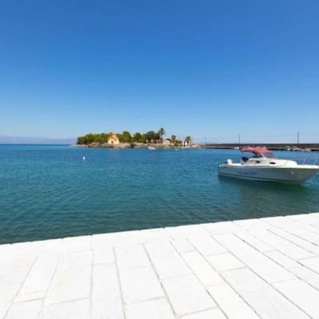 Aigli Guest House Гітіо Екстер'єр фото
