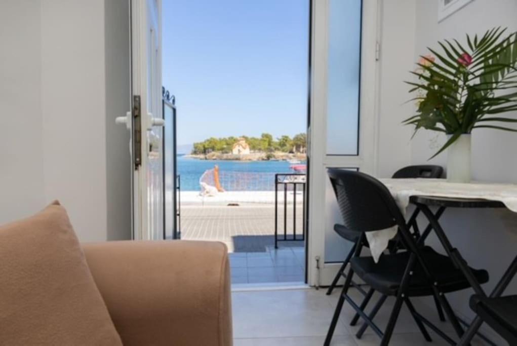 Aigli Guest House Гітіо Екстер'єр фото